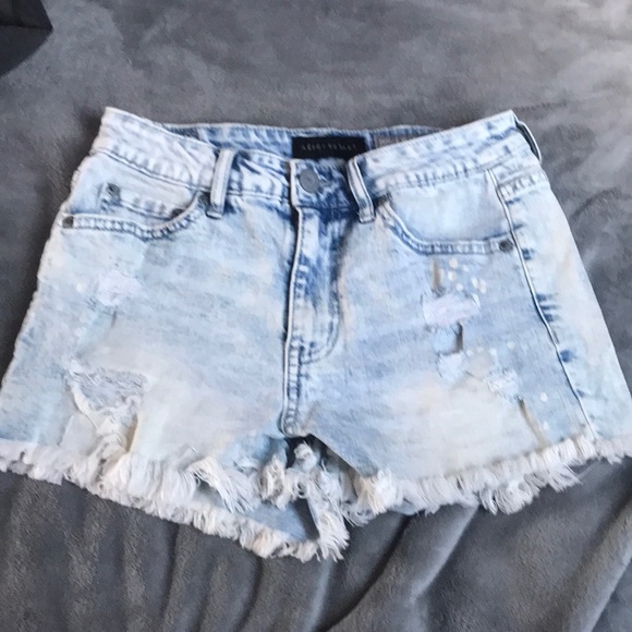 Jean shorts - Picture 1 of 3